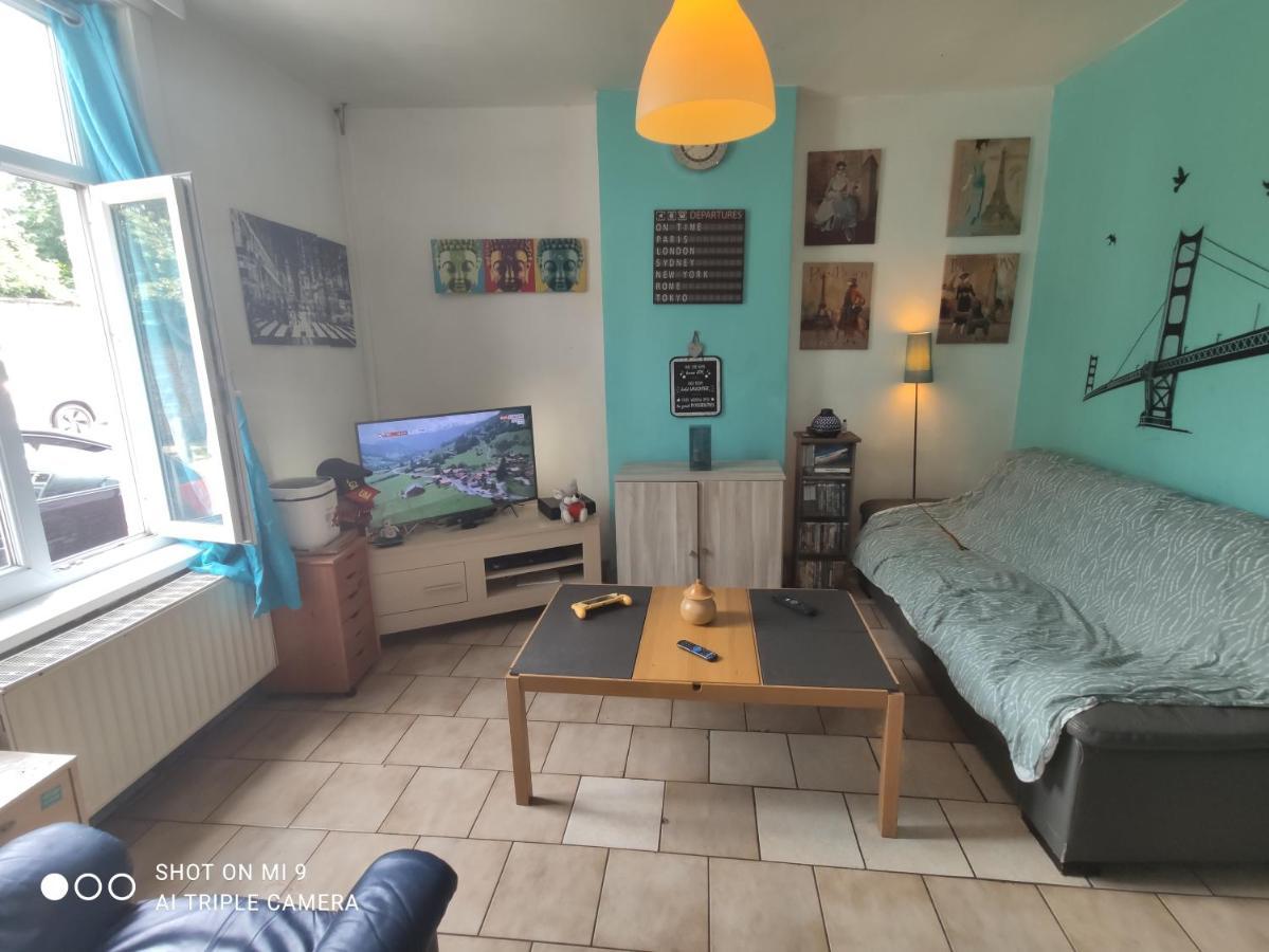 Chambre Privee Dans Maison Tout Confort Jodoigne Exteriör bild